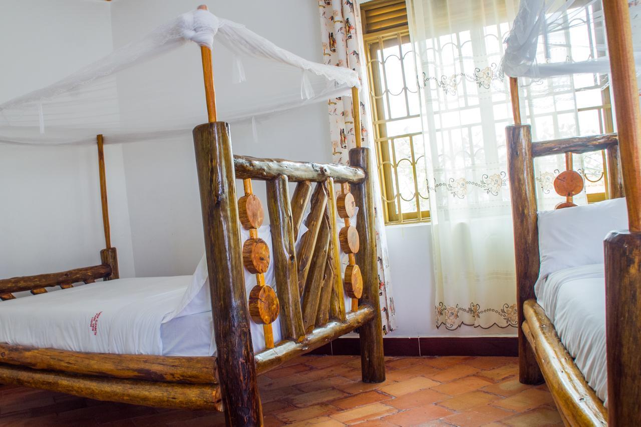 Queen Elizabeth Pvt Lodge Kichwamba Екстер'єр фото